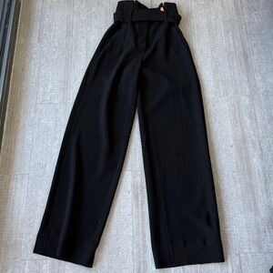 Aritzia black Babaton Jermaine high waist paper bag pants size 00 DRY CLEANED